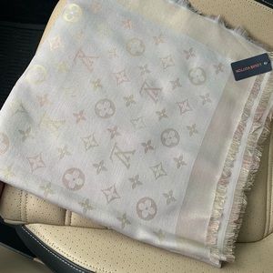 Cashmere and silk square scarf